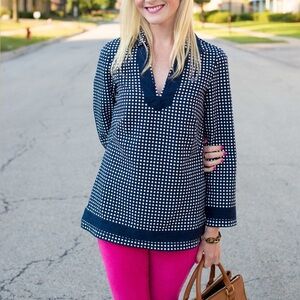 Vineyard Vines Navy and White Polka Dot Top